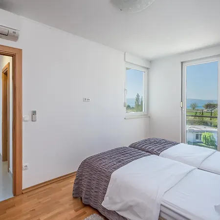 Ap 4+2 In One Of The Luxury Building In * Omis