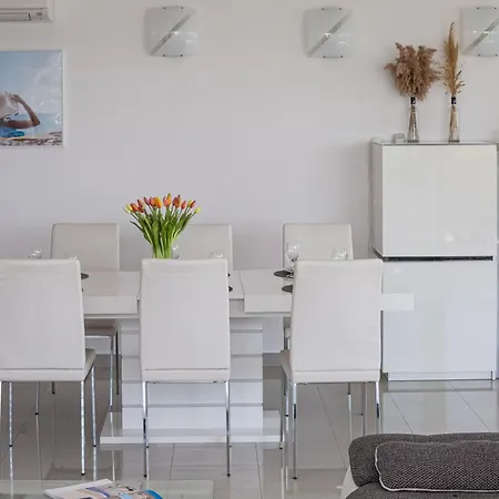 Ap 4+2 In One Of The Luxury Building In Apartment *